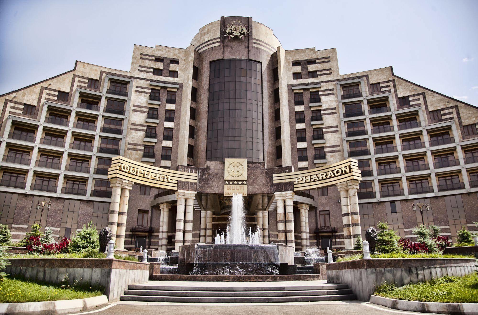 Multi Grand Pharaon Hotel Ptghni Bagian luar foto