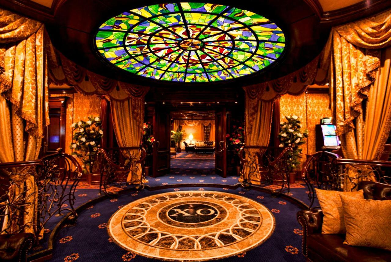 Multi Grand Pharaon Hotel Ptghni Bagian luar foto