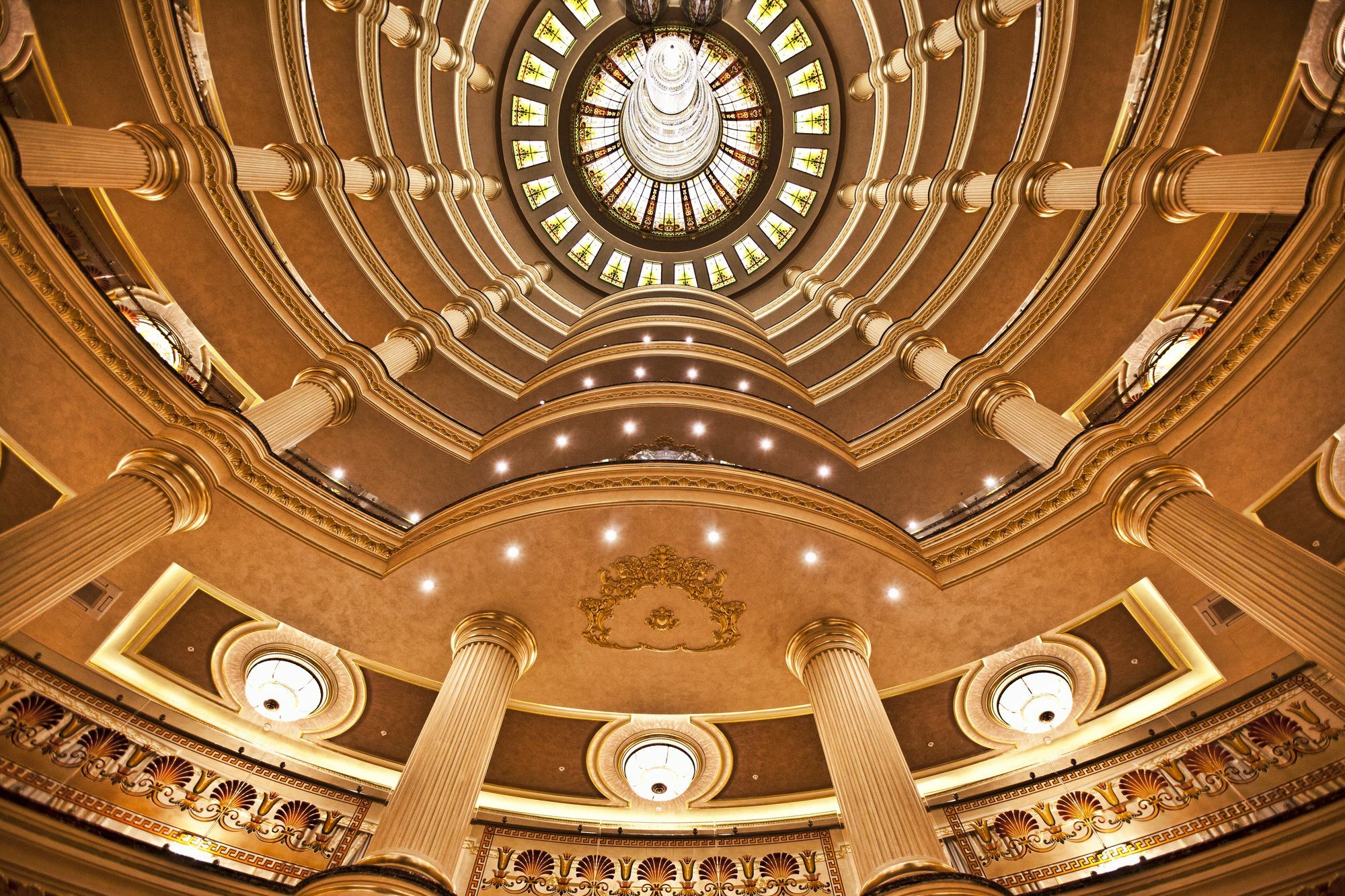 Multi Grand Pharaon Hotel Ptghni Bagian luar foto