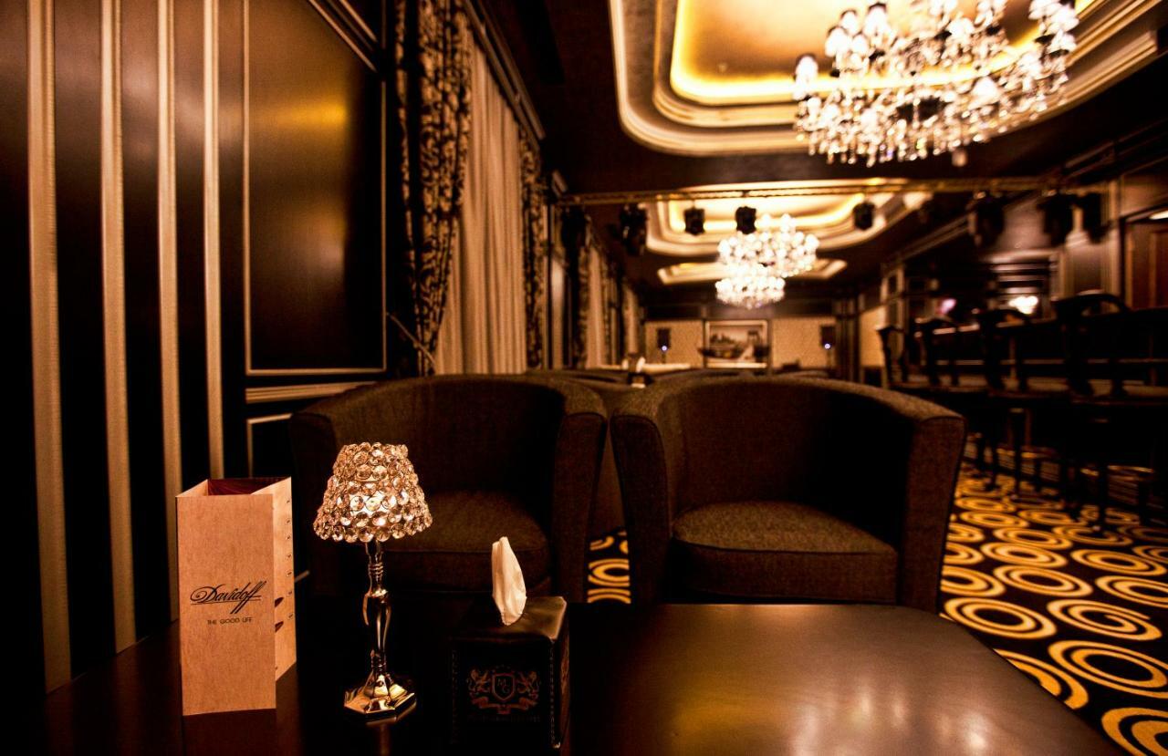 Multi Grand Pharaon Hotel Ptghni Bagian luar foto